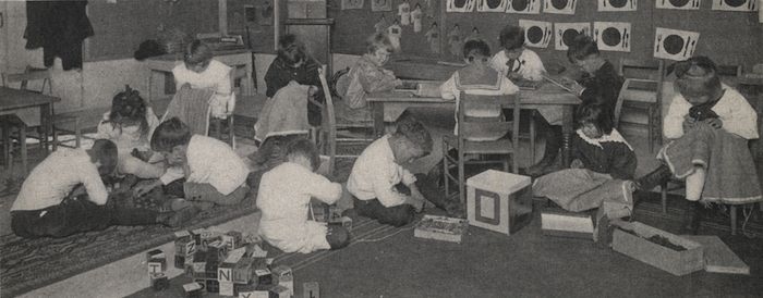 Miss Boyer's Kindergarten Class, 1917